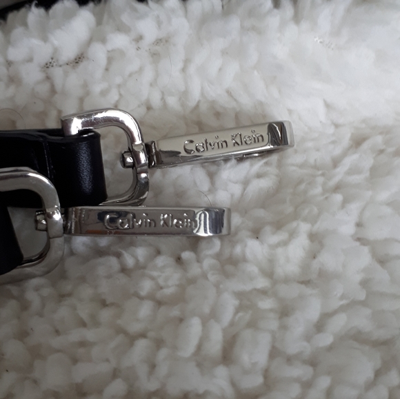 Calvin Klein black purse - Picture 8 of 11